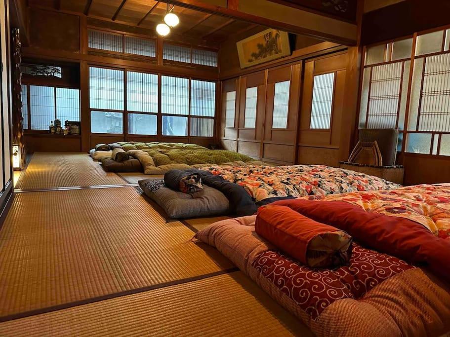 Old Japanese House Hotell Tondabayashi Exteriör bild